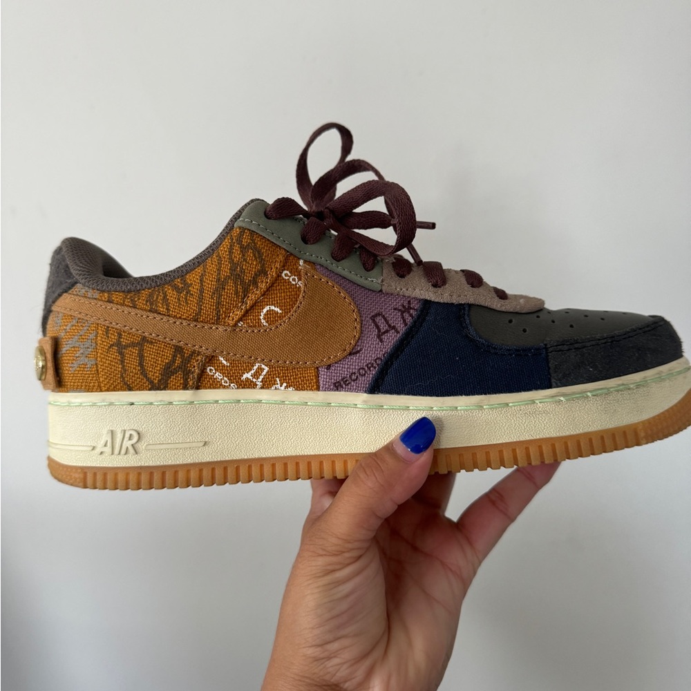 Travis Scott cactus Jack Air Force 1 shows worn once